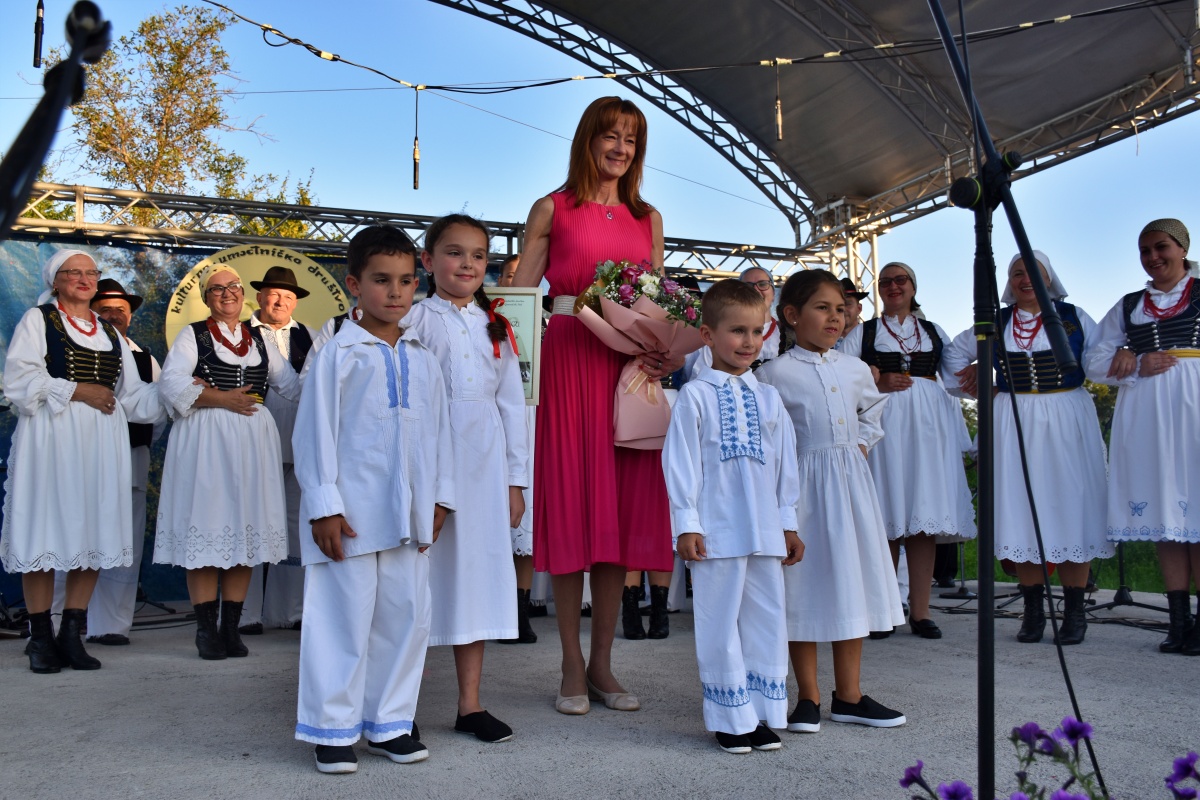 26. susret folklornih društava u generalskom stolu 1