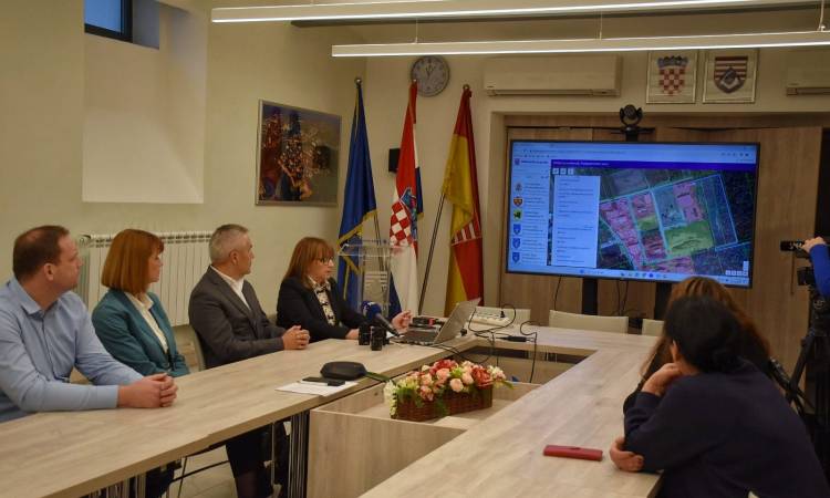 Objavljen Registar poduzetničkih zona Karlovačke županije. Županica: „Poduzetnicima štedimo vrijeme i novac!“